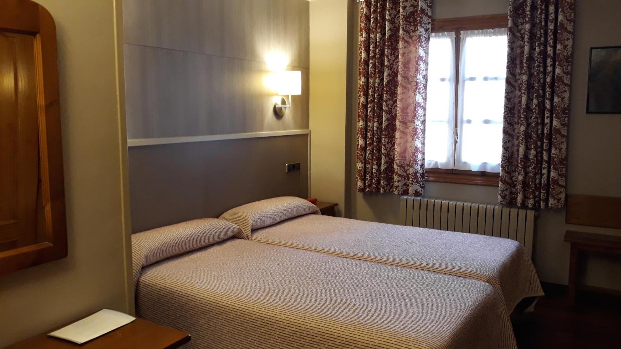 Hotel Aragueells Benasque Luaran gambar