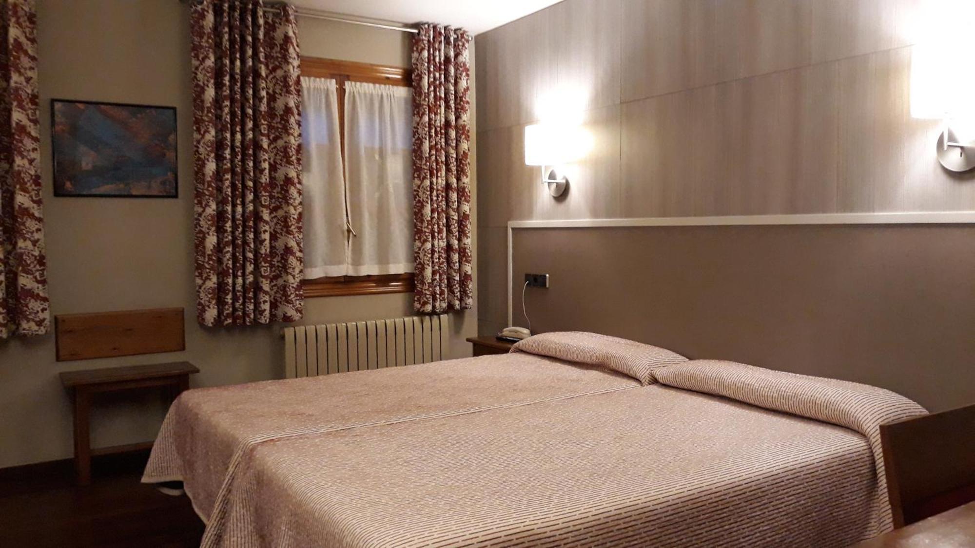 Hotel Aragueells Benasque Luaran gambar