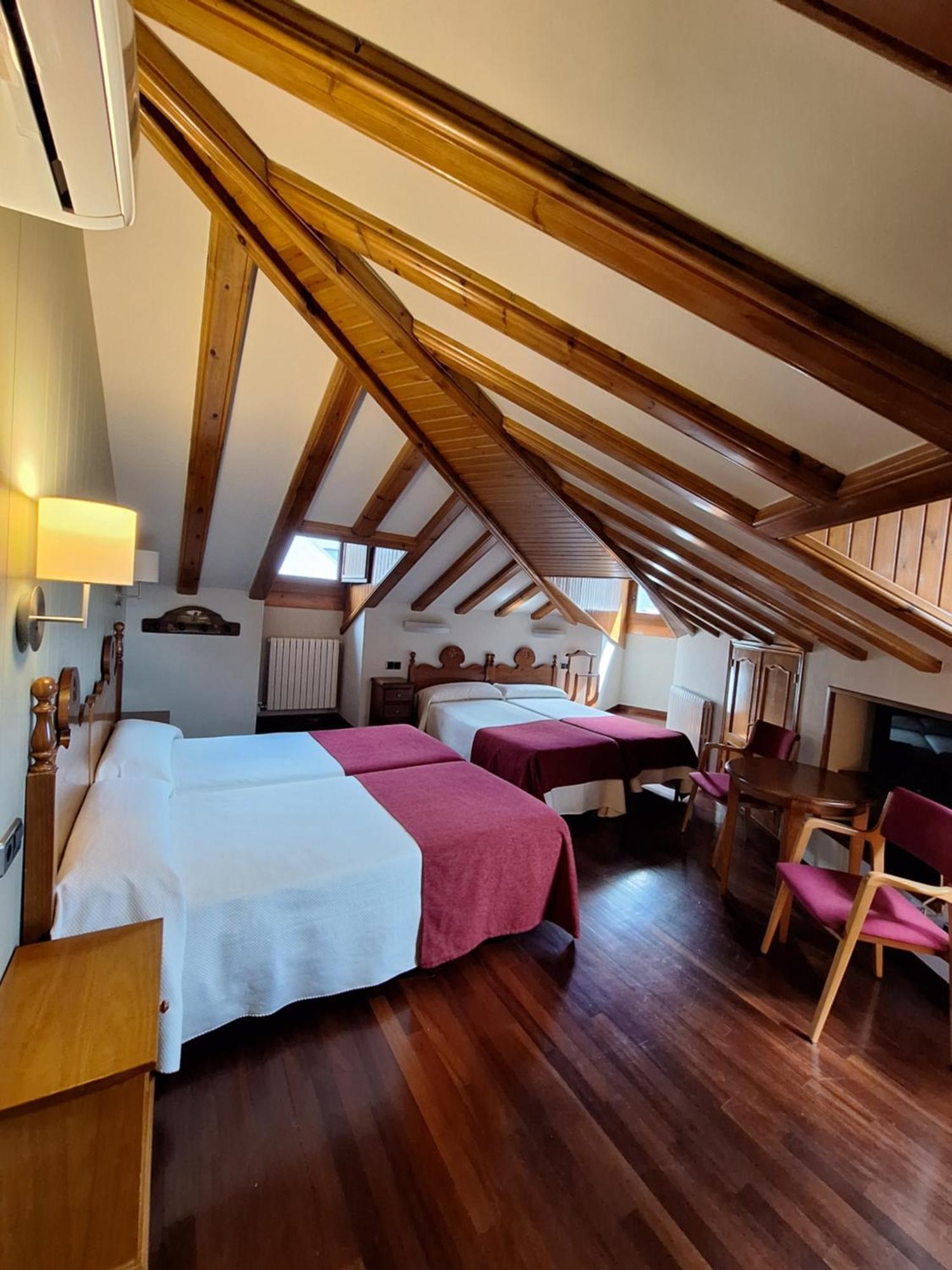Hotel Aragueells Benasque Luaran gambar