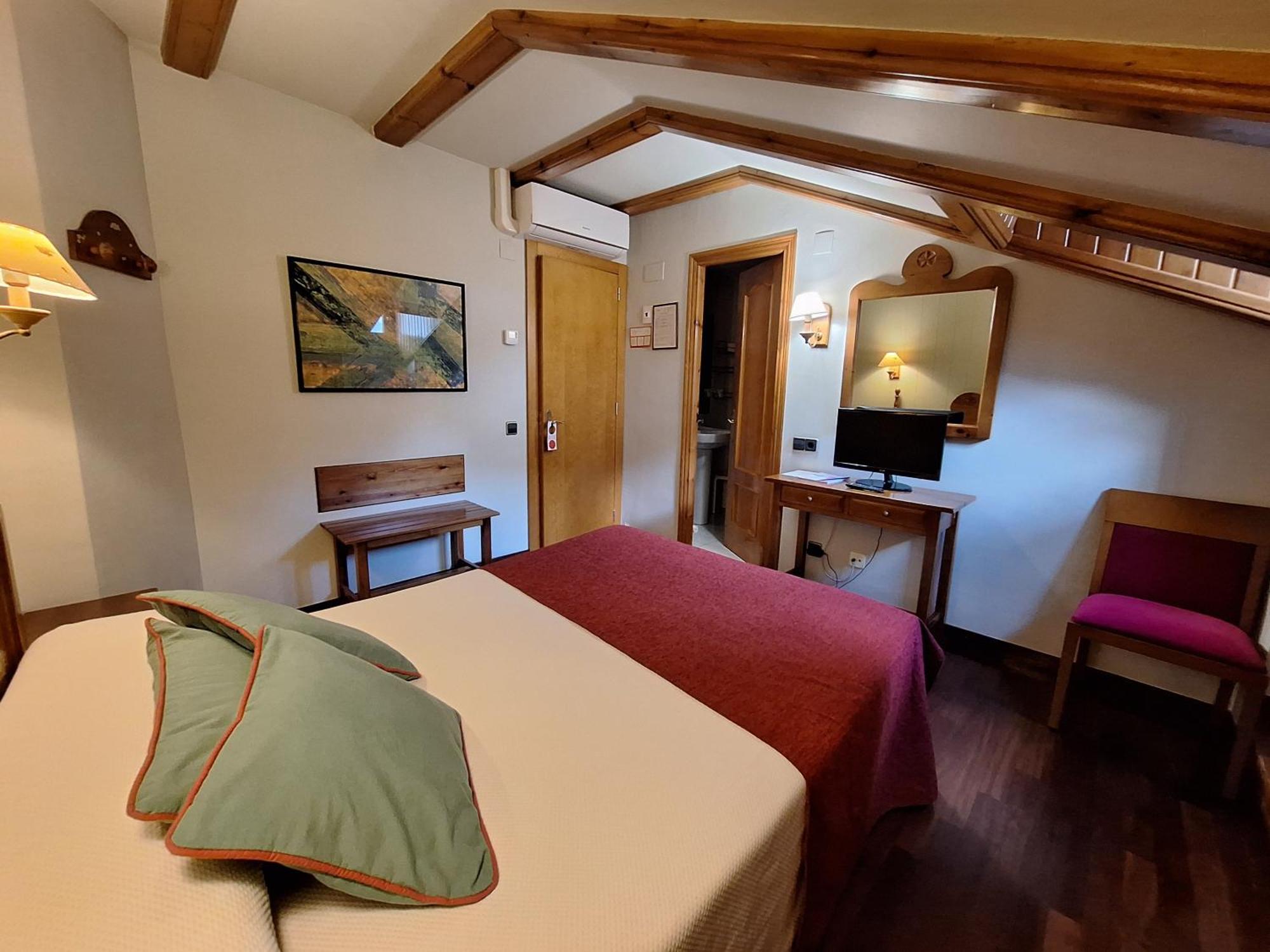 Hotel Aragueells Benasque Luaran gambar