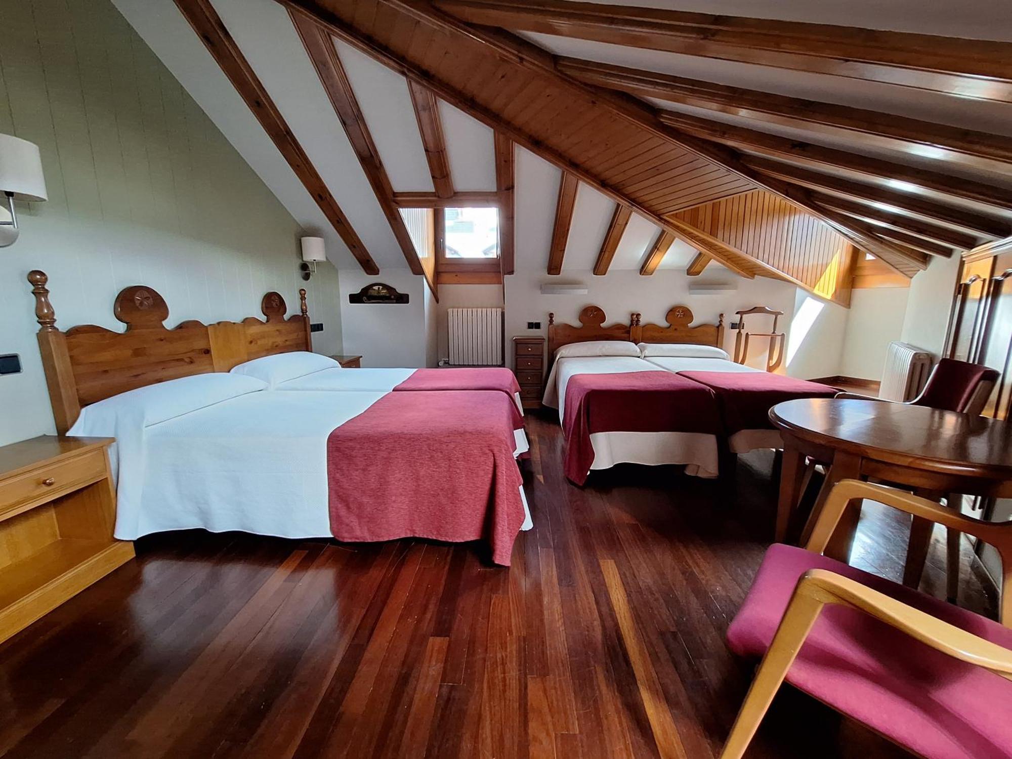 Hotel Aragueells Benasque Luaran gambar