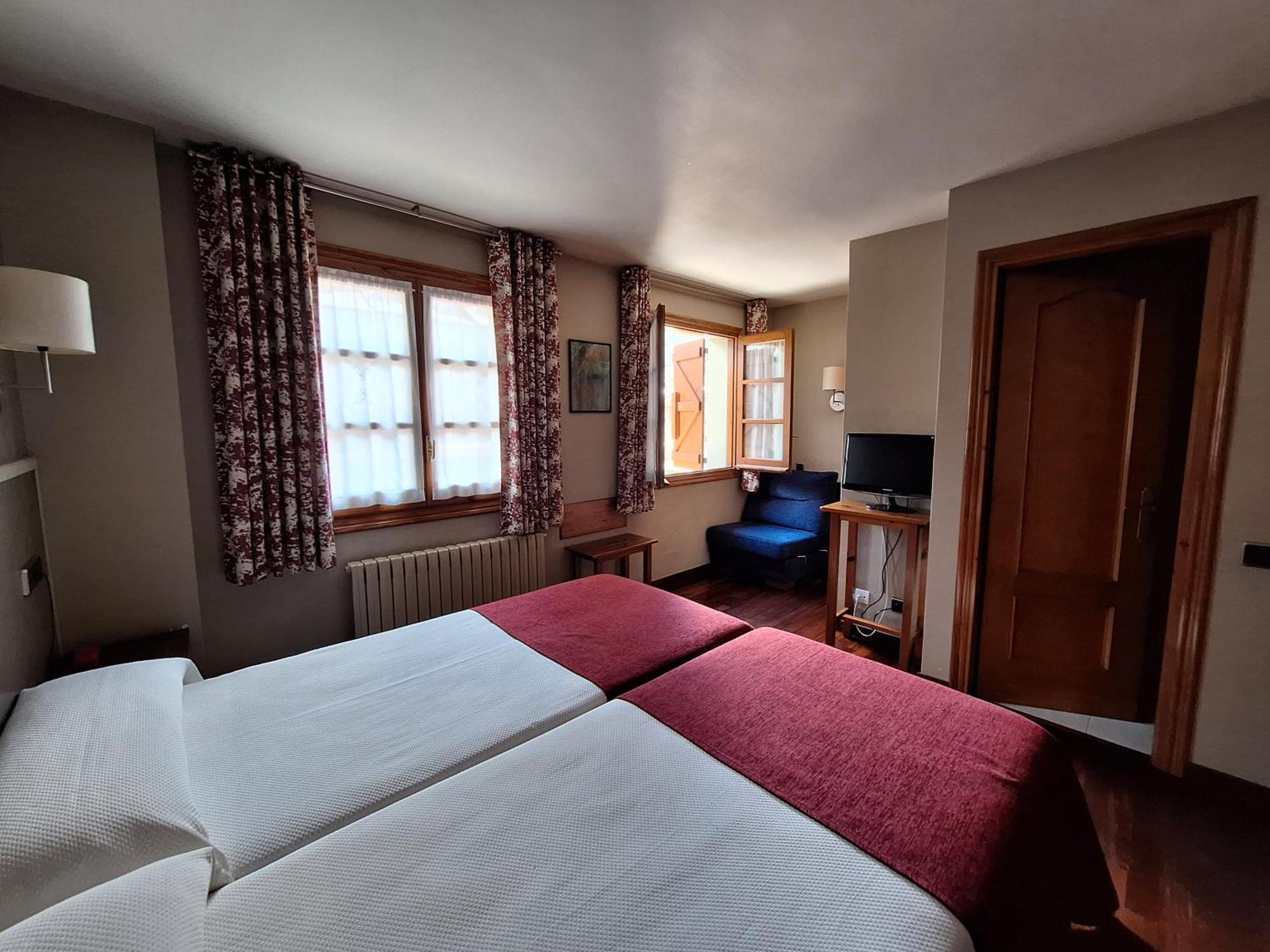 Hotel Aragueells Benasque Luaran gambar
