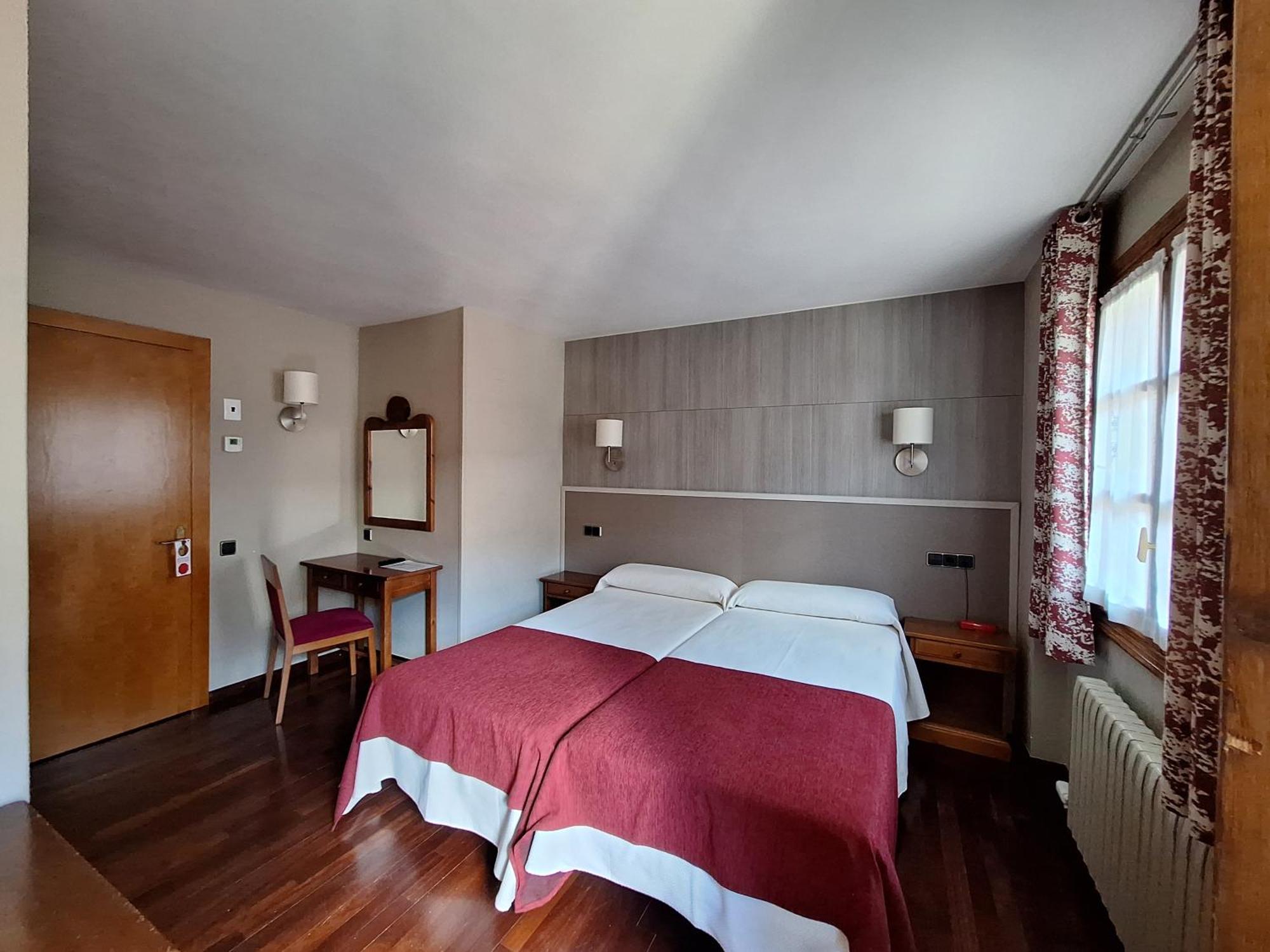 Hotel Aragueells Benasque Luaran gambar