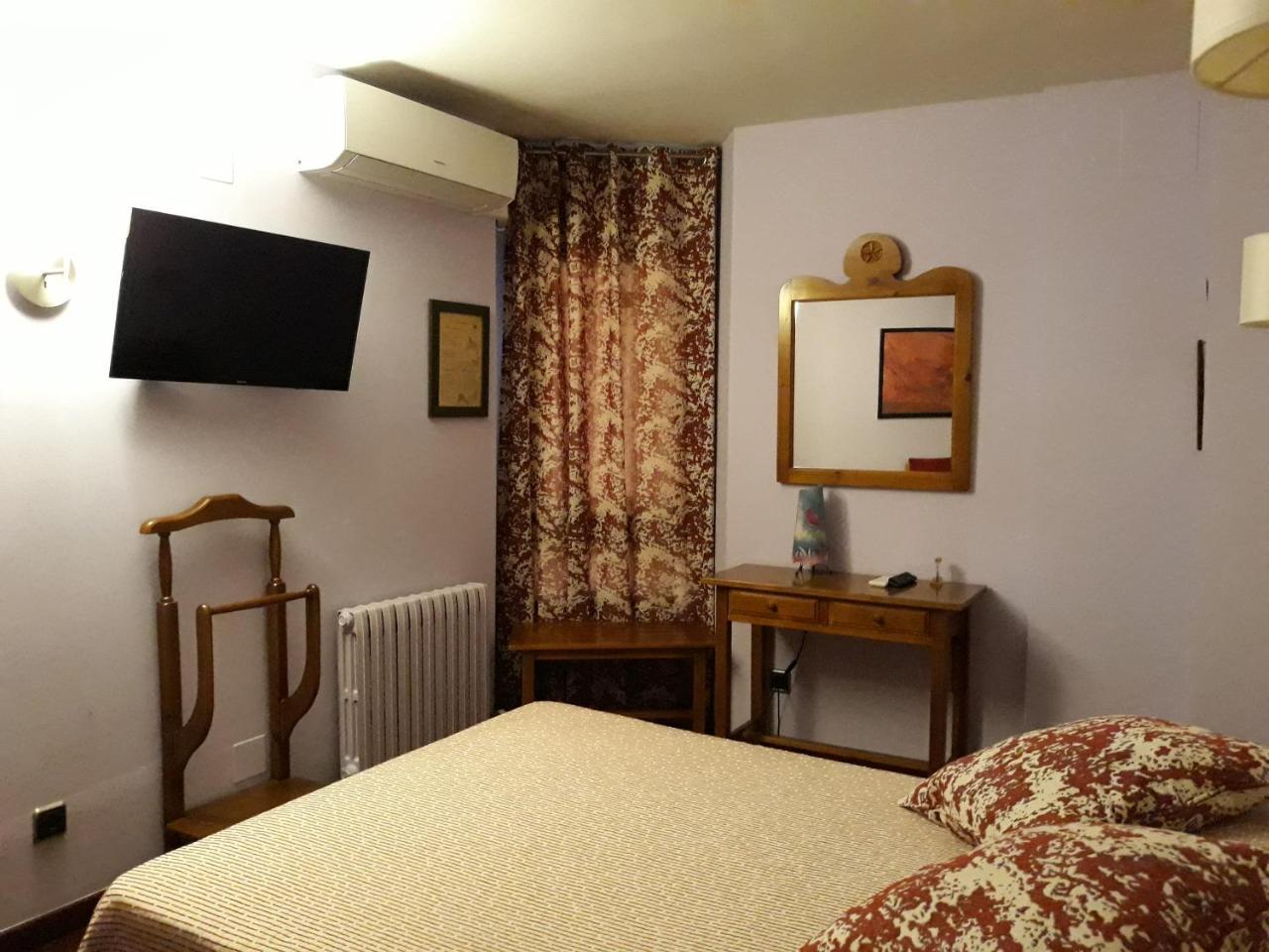 Hotel Aragueells Benasque Luaran gambar