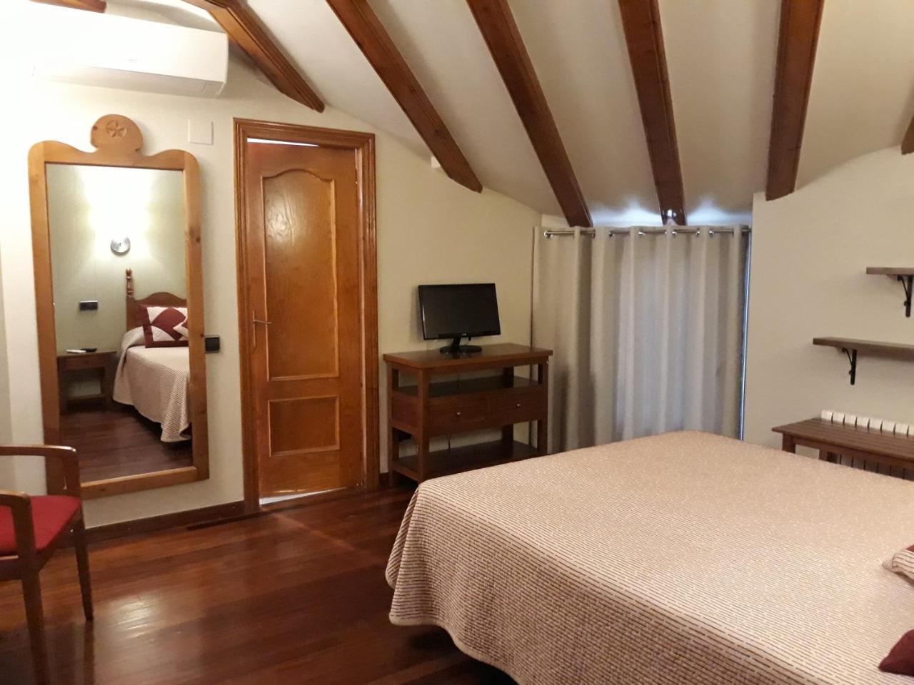 Hotel Aragueells Benasque Luaran gambar